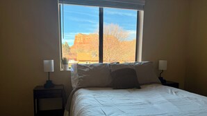 Room - Hike. Unwind. Repeat. Sedona Views in Village of Oak Creek Condo (Sedona)