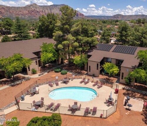 Hike. Unwind. Repeat. Sedona Views in Village of Oak Creek Condo