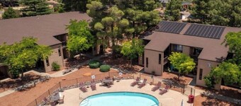 Hike. Unwind. Repeat. Sedona Views in Village of Oak Creek Condo