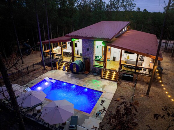 Piscine extérieure, piscine chauffée