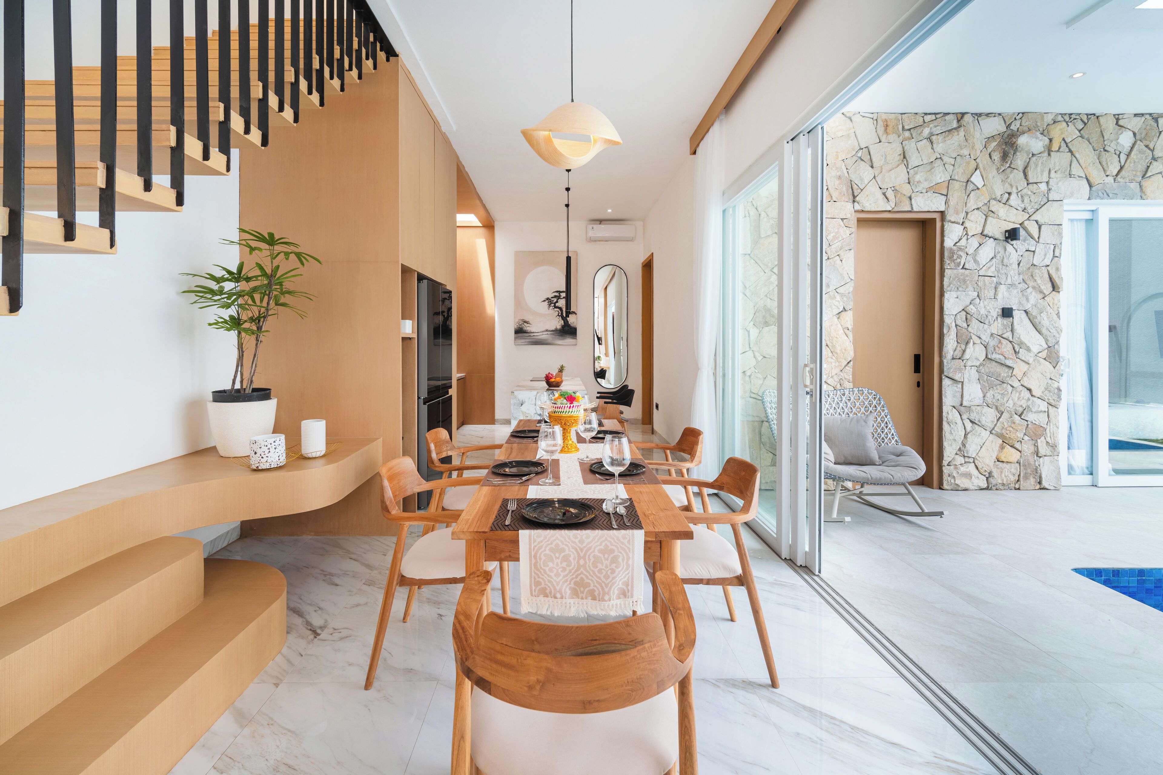 エグゼクティブ ヴィラ | ダイニングルーム