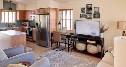 Stylish Dove Mountain Retreat - Golf & Hiking - Quiet Cul-de-Sac