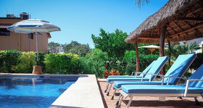 Gorgeous 7-bedroom house with AC in Santa Cruz de Miramar