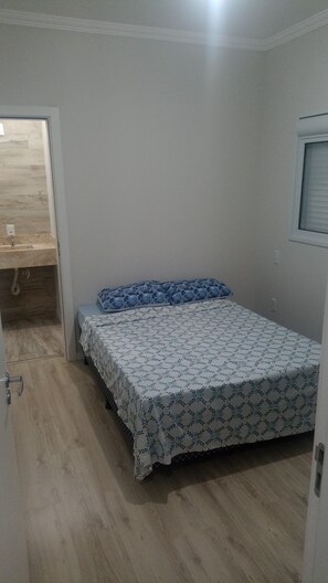 3 bedrooms, free WiFi, bed sheets - House in a gated community in Cachoeira do Bom Jesus (Florianópolis)