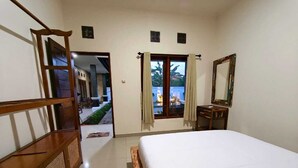 Chambre Double, vue piscine