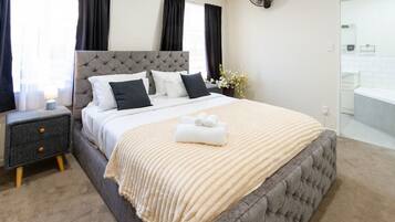 Fer et planche à repasser, Wi-Fi, draps fournis