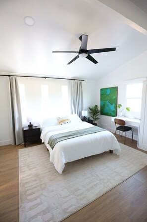 WiFi, bed sheets - Cozy La Costa Studio Retreat (Carlsbad)