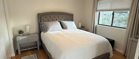 2 Schlafzimmer, Bügeleisen/Bügelbrett, WLAN, Bettwäsche