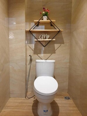 Bathroom - Danka Taman Golf Residence (Batam)
