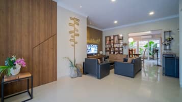 House, 4 Bedrooms | Interior