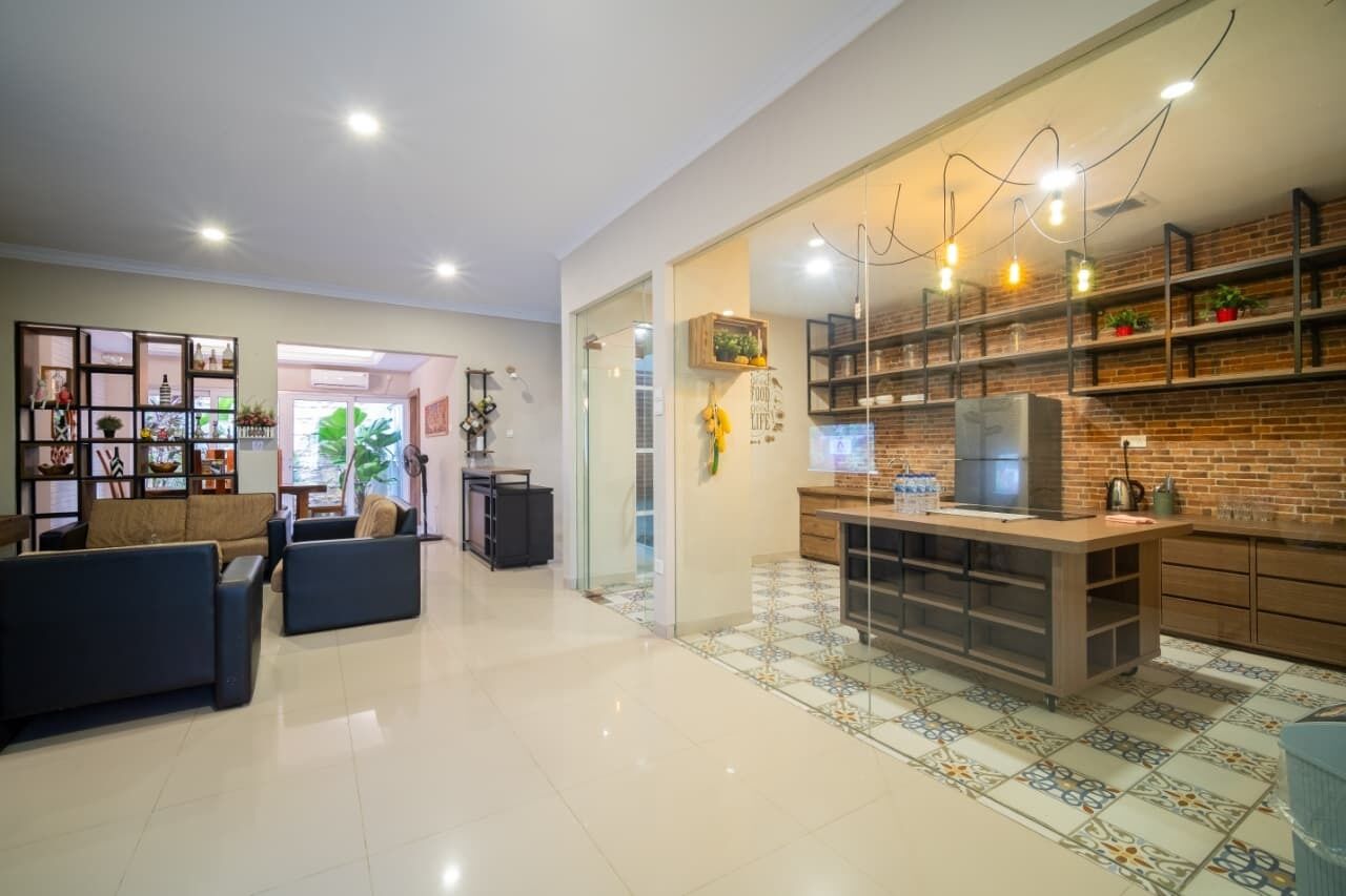 House, 4 Bedrooms | Lobby