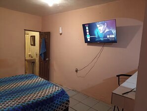 1 bedroom, iron/ironing board, free WiFi, bed sheets