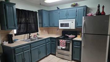 Microwave, oven, stovetop