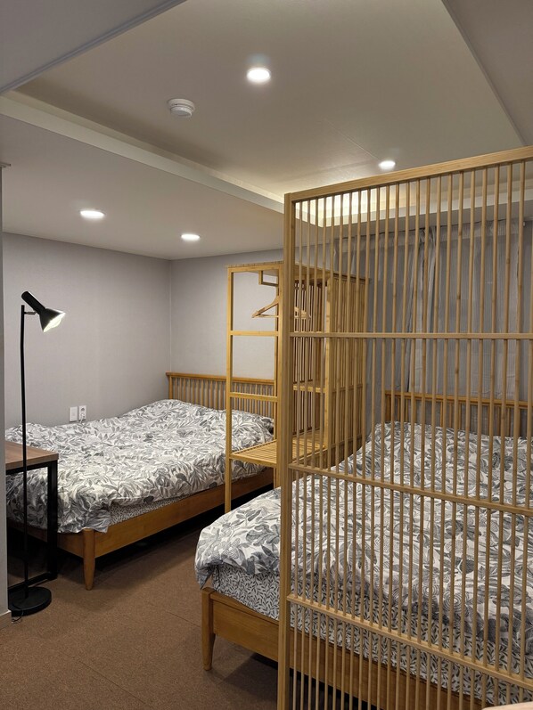 Deluxe Double or Twin Room, 2 Queen Beds, Non Smoking, Private Bathroom | Free WiFi - Designers Stay Busan (Busan)