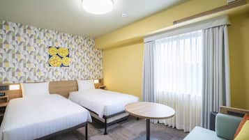 Deluxe Twin Room, Non Smoking (Washing machine & Microwave Included) | Meja, ruang kerja komputer riba, Wi-fi percuma