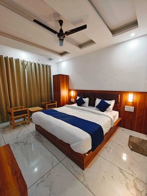 Executive Room | Free WiFi - Hotel Tapomay Retreat (Rishikesh)