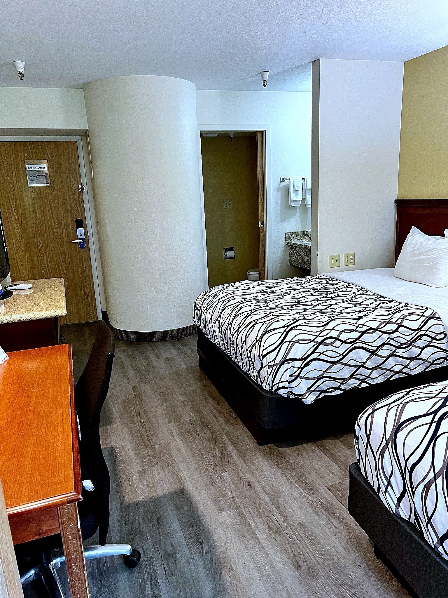 Basic-Doppelzimmer, 2 Queen-Betten, Nichtraucher