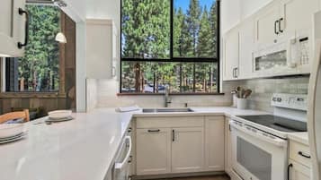 Microwave, oven, stovetop, dishwasher