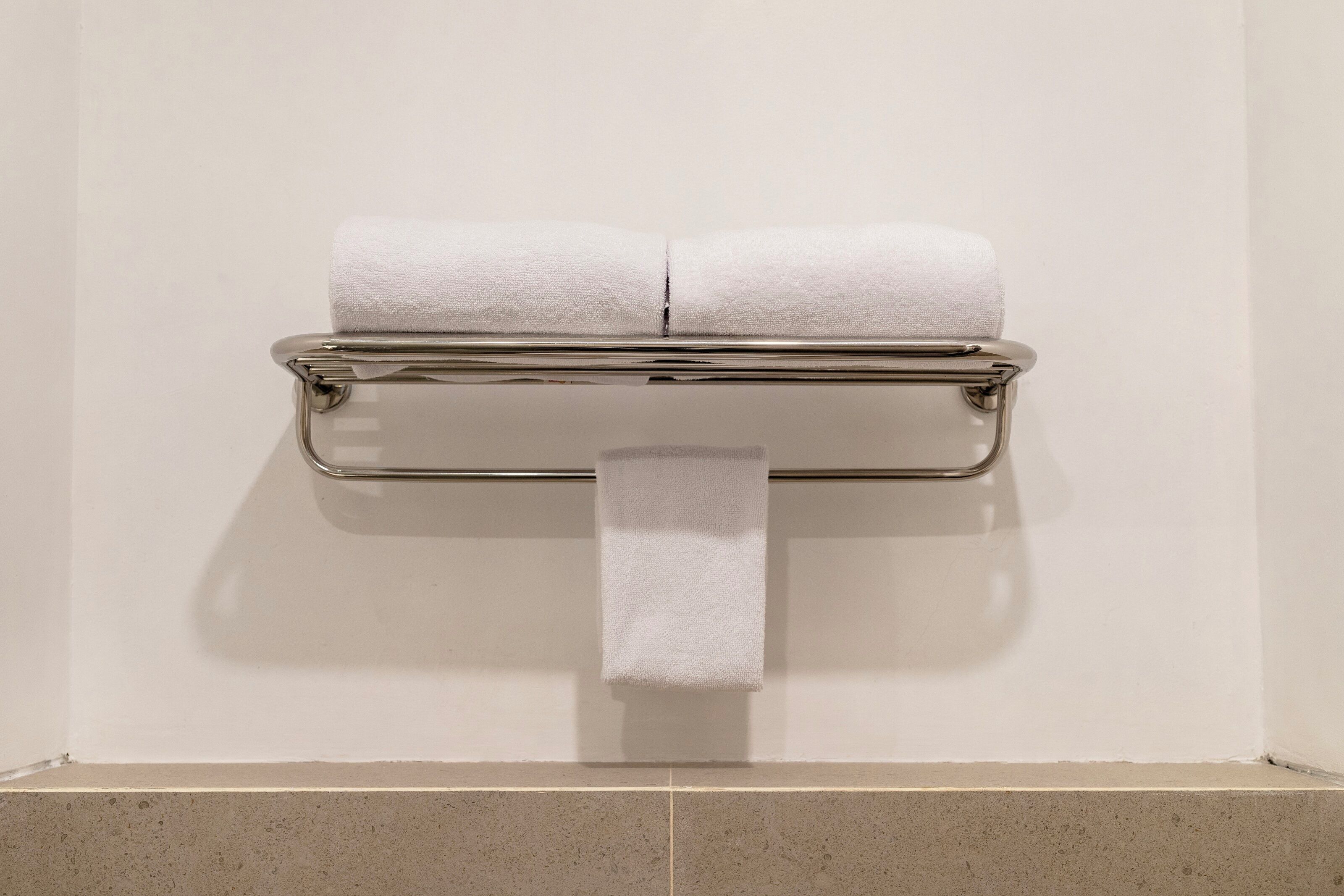 Badezimmerausstattung