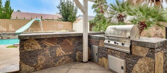 Pool, Patio & Games! Suburban Home in Palmdale