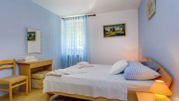 Familieleilighet, flere soverom (Amalija Sea View Apartment 2) | 1 soverom, wi-fi (inkludert) og sengetøy