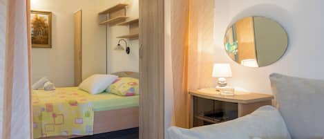 Family Apartment, Multiple Bedrooms (Amalija Sea View Apartment 4) | 1 bedroom, free WiFi, bed sheets