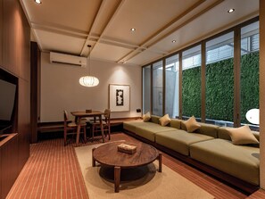 Living area - Brown Feather Pererenan (Canggu)