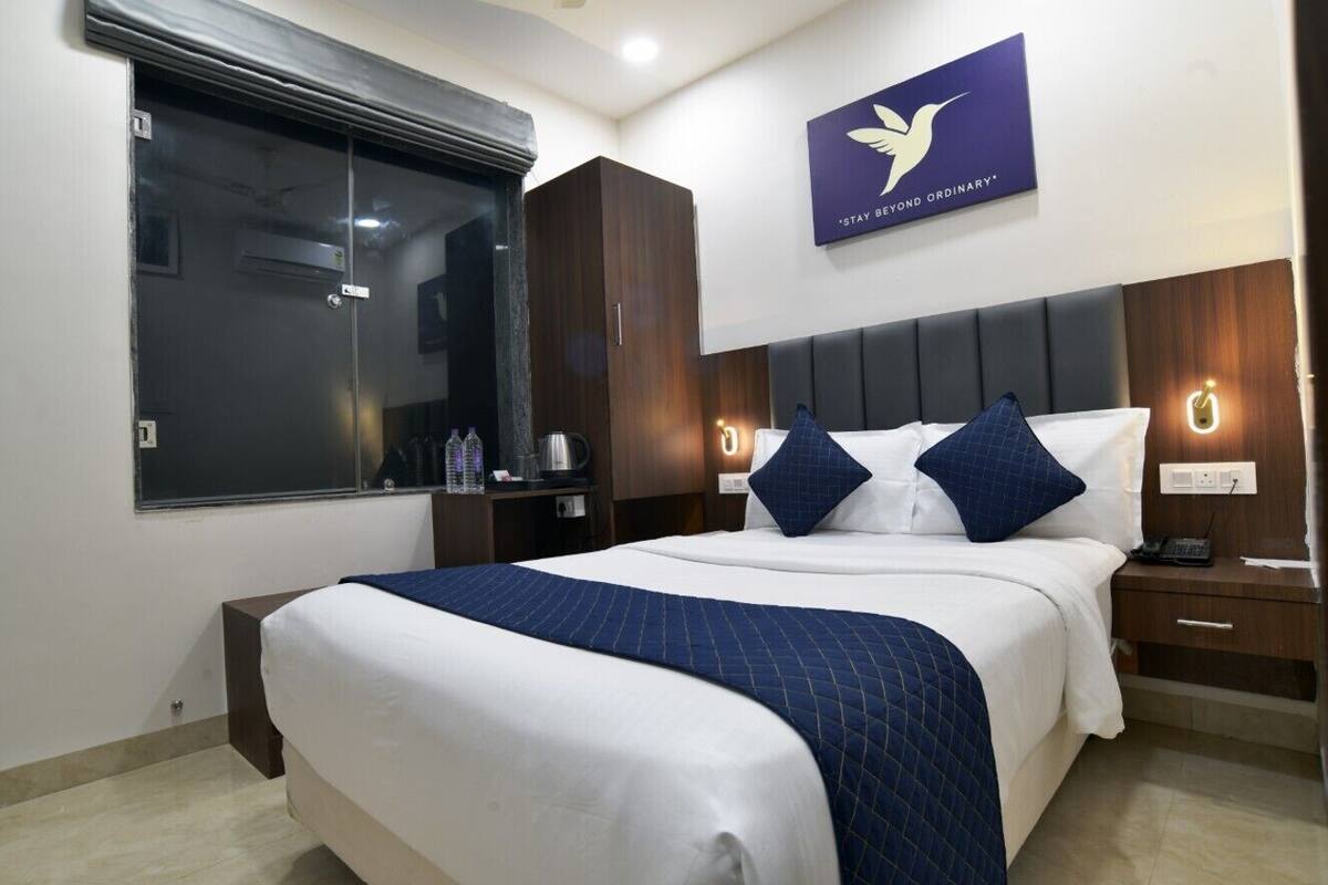 Standard Single Room | WiFi (free), bed sheets