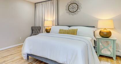 Shop, Hike, Golf & Swim: Inviting Deer Park Escape