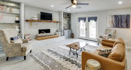 3 Mi to Saracen Landing! Family Getaway w/ Deck