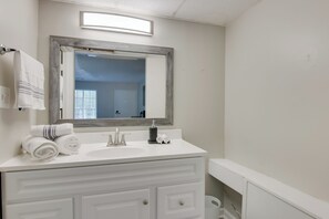 Hårføner og håndklær