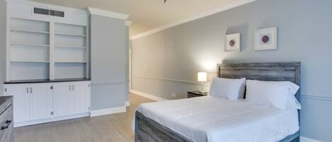 Bügeleisen/Bügelbrett, Internetzugang, Bettwäsche