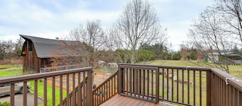 Olympic Mtn Views! Cozy Carriage House in Sequim