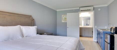 Tabla de planchar con plancha, Internet, ropa de cama