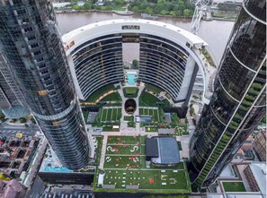 Exterior - River View Apt in Queens Wharf Lv 29 + Carpark (Brisbane City)