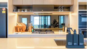 Microwave, oven, stovetop, dishwasher