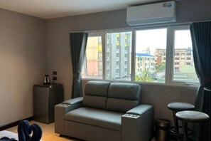 Living area - Puttaya Glow (Pattaya)