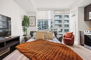 1 bedroom, WiFi, bed sheets - Cozy Apartment in Entertainment District (Toronto)