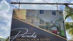 Apartamento, 2 habitaciones, balcón, vistas al jardín | Detalle del exterior
