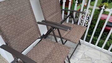 Apartment, 2 Bedrooms, Balcony, Garden View | Balcony