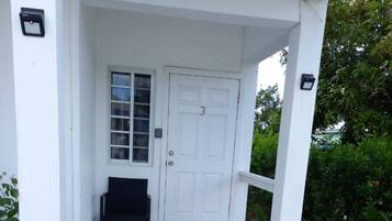 Apartment, 2 Bedrooms, Patio, Garden View | Exterior detail