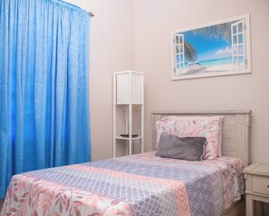 2 bedrooms - Paradis des Palmiers 3 Gorgeous 2-bedroom Flat (Potters Village)