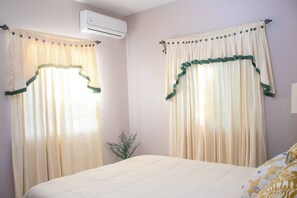 2 bedrooms - Paradis des Palmiers 3 Gorgeous 2-bedroom Flat (Potters Village)