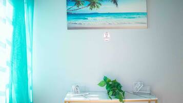 Apartment, 2 Bedrooms, Patio | Interior
