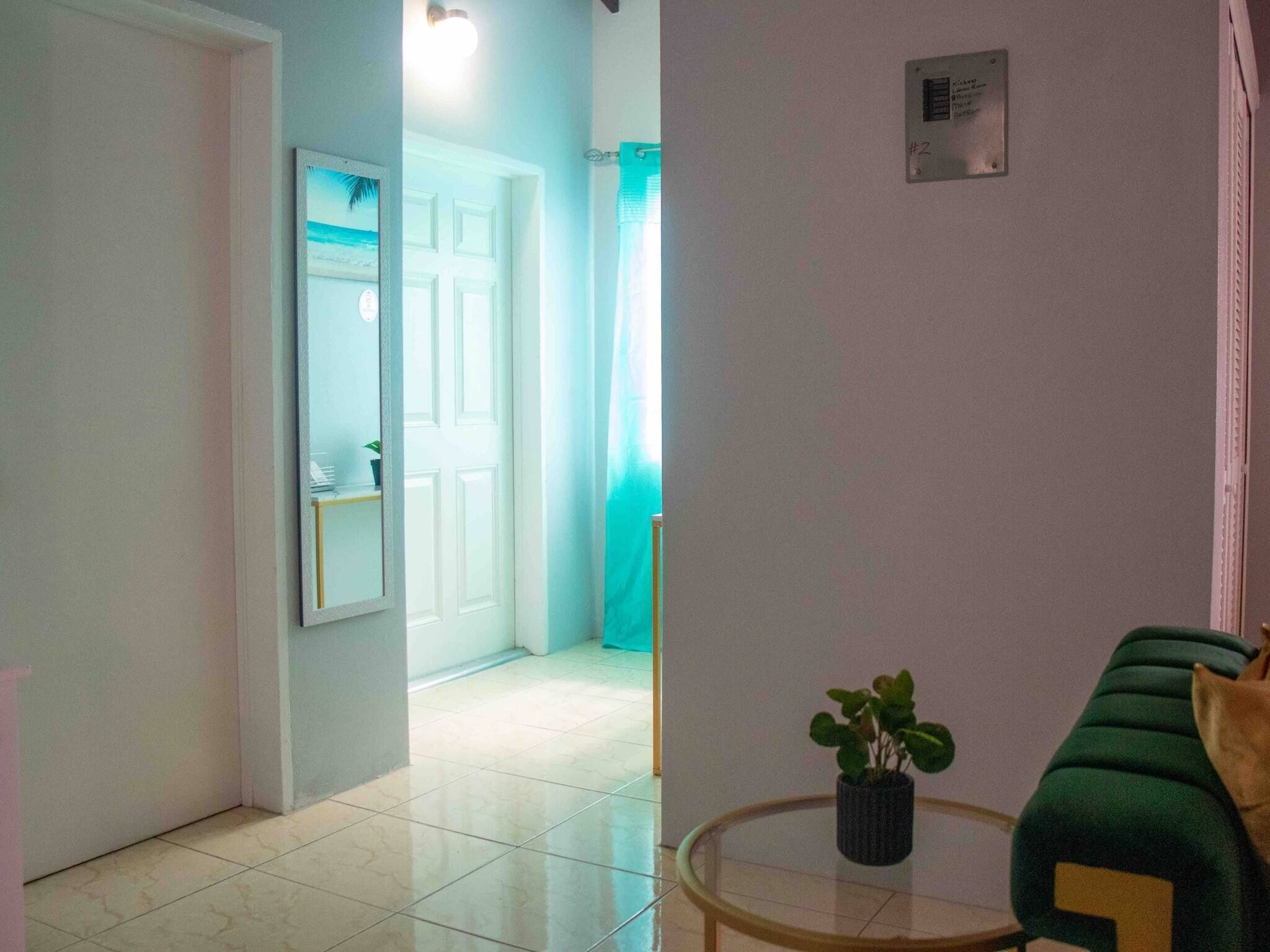 Căn hộ, 2 phòng ngủ, sân hiên | Phòng khách