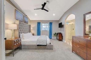3 bedrooms, iron/ironing board, travel cot, free WiFi - Private Pool & Spa | Game Room, Vegas Retreat (Las Vegas)