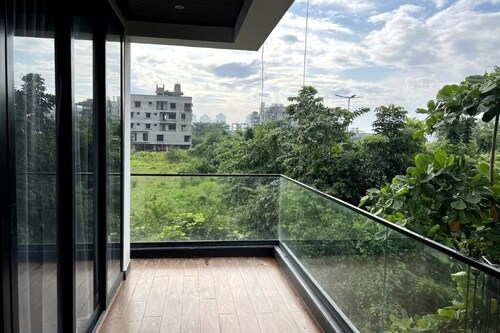 Decasa Residency 1elegant 3bhkbalconynewtown
