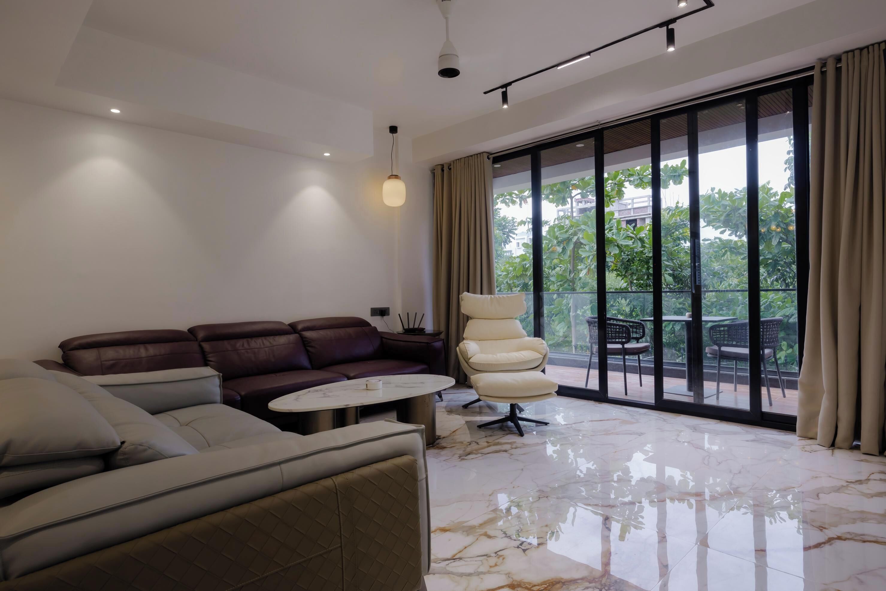 Apartment (2 Bedrooms) | Bahagian dalam