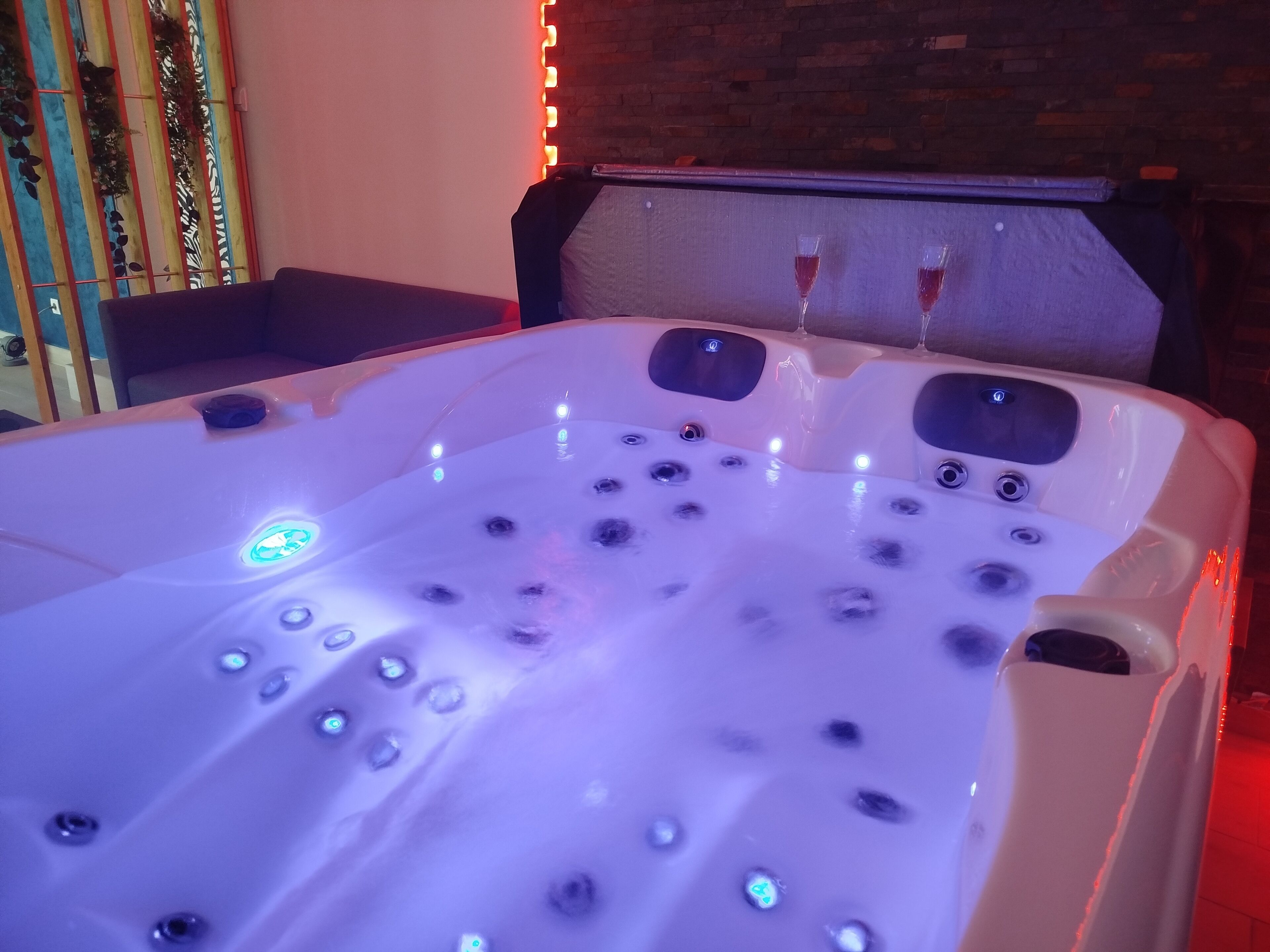 Bain à remous extérieur