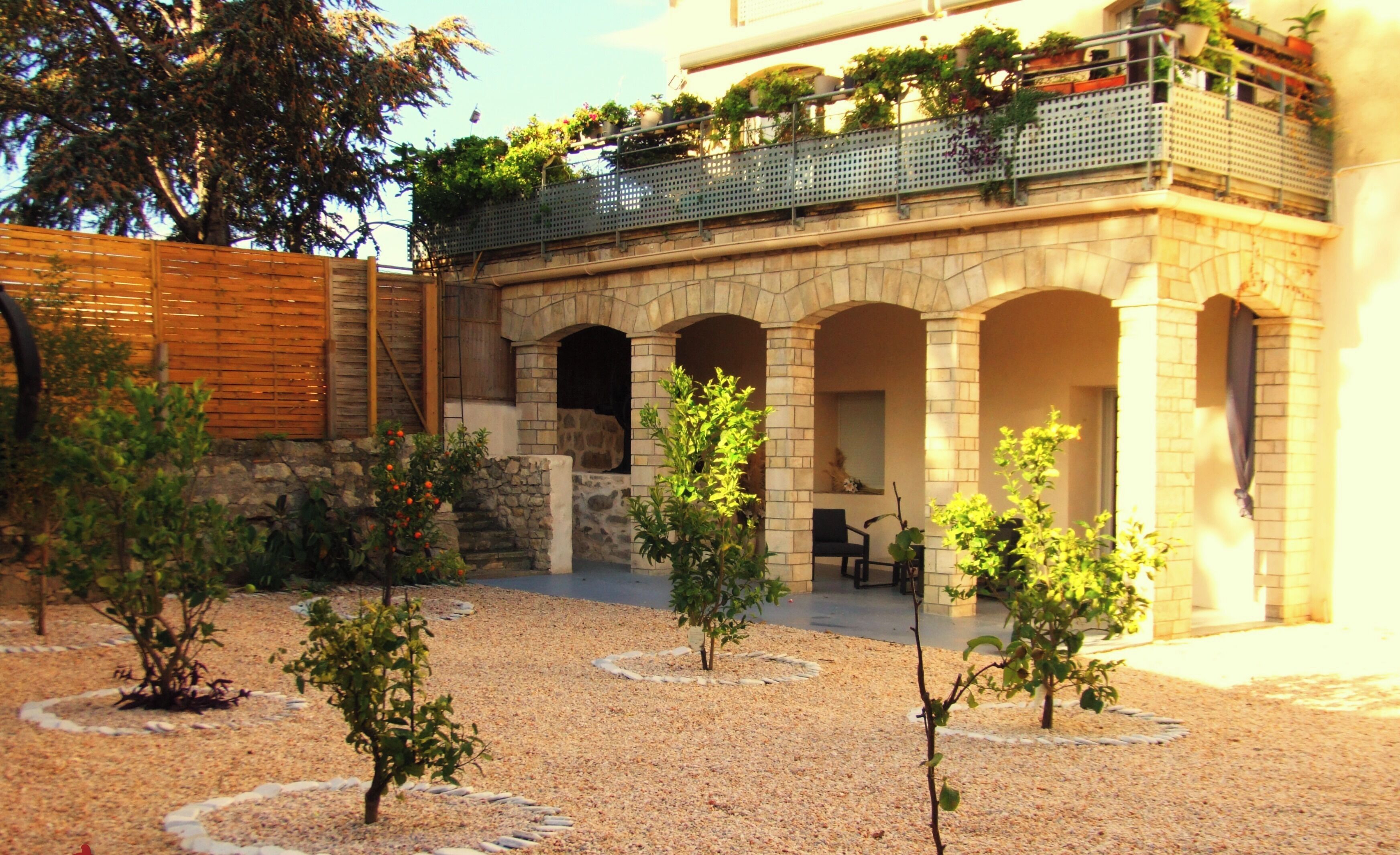 Enceinte de l’hébergement